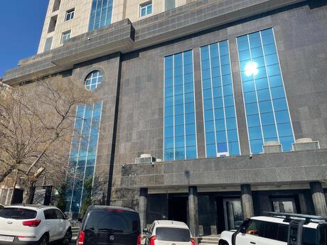 Obyekt - Nizami m. - 2670 m²