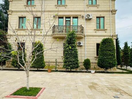 6 otaqlı həyət evi/bağ evi - Mərdəkan q. - 320 m²