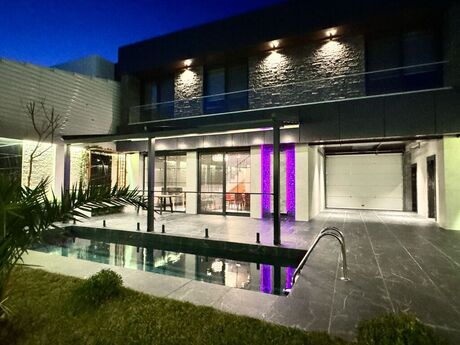 4 otaqlı həyət evi/bağ evi - Bilgəh q. - 400 m²