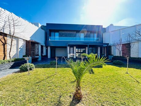 4 otaqlı həyət evi/bağ evi - Bilgəh q. - 400 m²