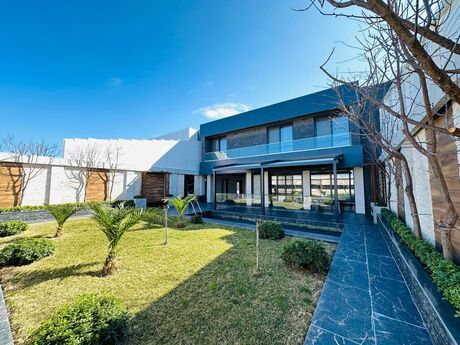 4 otaqlı həyət evi/bağ evi - Bilgəh q. - 400 m²