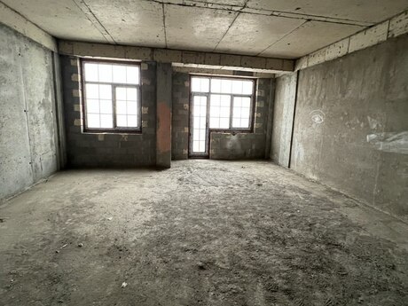 5 otaqlı yeni tikili - Elmlər Akademiyası m. - 255 m²