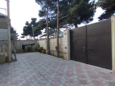 5 otaqlı həyət evi/bağ evi - Biləcəri q. - 220 m²