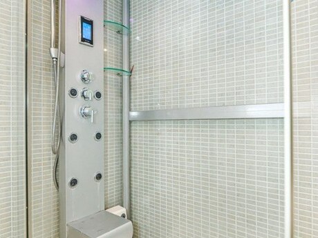 3 otaqlı köhnə tikili - 28 May m. - 123 m²