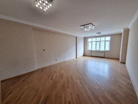 4 otaqlı mənzil, 172 m², Nəsimi: 380 000 ₼ 2