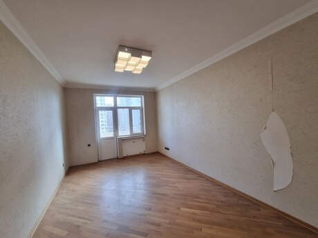 4 otaqlı mənzil, 172 m², Nəsimi: 380 000 ₼ 5
