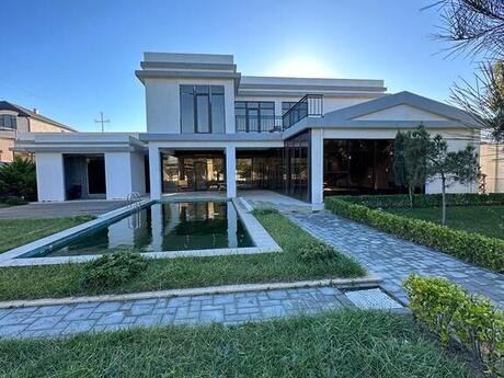 6 otaqlı həyət evi/bağ evi - Mərdəkan q. - 400 m²