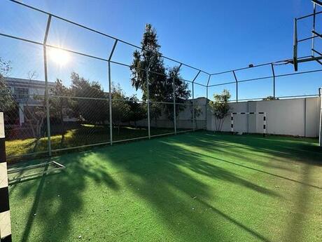 6 otaqlı həyət evi/bağ evi - Mərdəkan q. - 400 m²