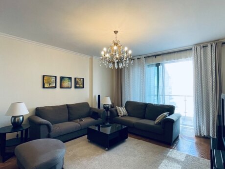 3-room new-build apartment for rent in Port Baku Residence, 114 m², 3 500 AZN/mo, photo 5 / 12