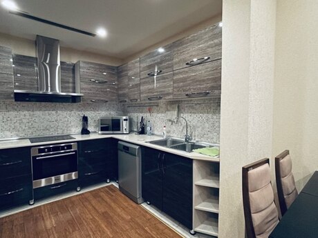 Port Baku Residence kompleksində 2 otaqlı yeni tikili mənzil kirayə verilir, 80 m², 2 600 AZN/ay, şəkil 3 / 12