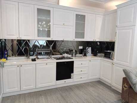 3-room apartment for rent, 110 m², Grand Hayat: 1 750 ₼/mo 5