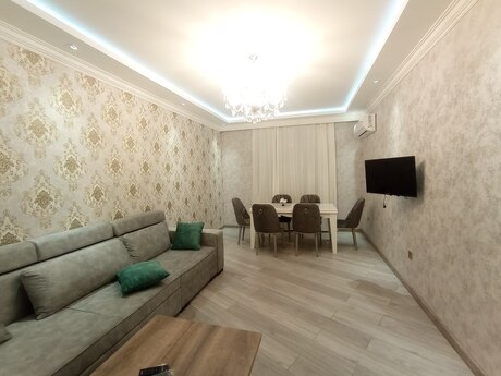 2-комнатная квартира, 88 м², Əhmədli: 270 000 ₼ 2