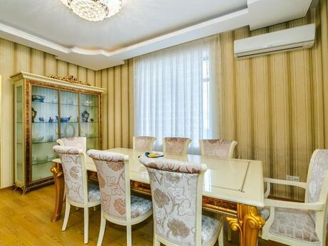 10 otaqlı həyət evi, 700 m², Gənclik: 1 700 000 ₼ 3