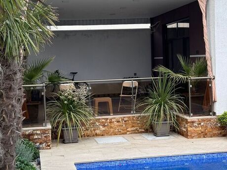 4 otaqlı həyət evi/bağ evi - Mərdəkan q. - 240 m²