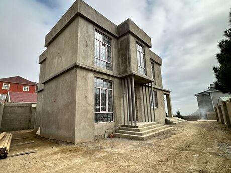 6 otaqlı həyət evi/bağ evi - Badamdar q. - 410 m²