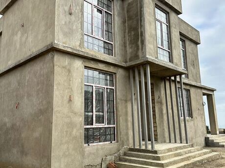 6 otaqlı həyət evi/bağ evi - Badamdar q. - 410 m²