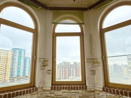 5 otaqlı yeni tikili - Nizami m. - 200 m²