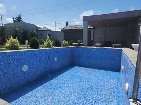 4 otaqlı həyət evi/bağ evi - Mərdəkan q. - 220 m²