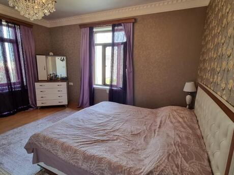 Həyət evi/Bağ evi - Badamdar q. - 270 m²