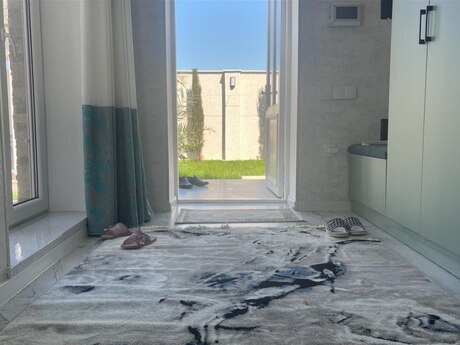 4 otaqlı həyət evi/bağ evi - Mərdəkan q. - 200 m²