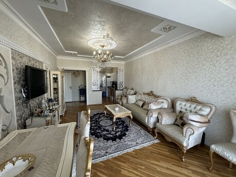 2-комн. новостройка - м. Шах Исмаил Хатаи - 80 м²