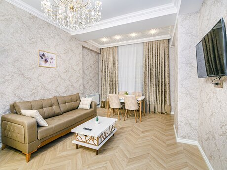 2-комн. новостройка - м. Сахил - 65 м²