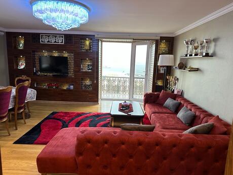 3 otaqlı köhnə tikili - İçəri Şəhər m. - 80 m²