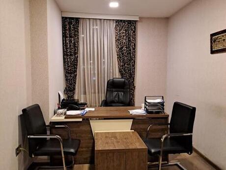 Объект - м. Азадлыг проспекти - 1100 м²