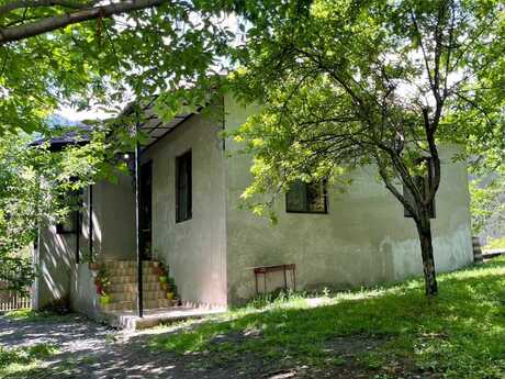 3 otaqlı həyət evi/bağ evi - Zaqatala - 70 m²