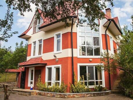 7 otaqlı həyət evi/bağ evi - Quba - 330 m²