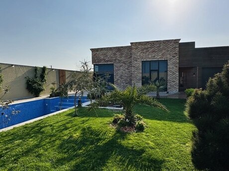 4 otaqlı həyət evi/bağ evi - Şüvəlan q. - 190 m²