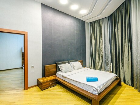 3 otaqlı yeni tikili - Sahil m. - 200 m²