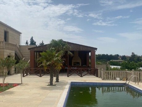 11 otaqlı həyət evi/bağ evi - Sea Breeze q. - 700 m²