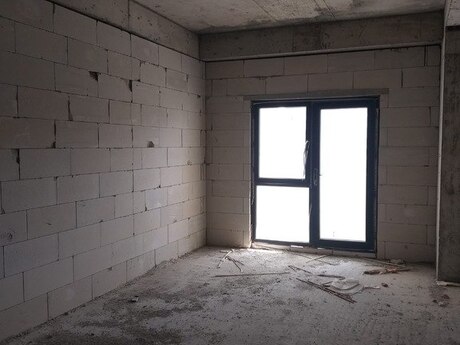 4 otaqlı yeni tikili - Qara Qarayev m. - 162 m²