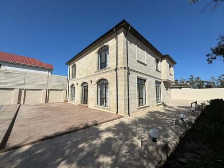 6 otaqlı həyət evi/bağ evi - Mərdəkan q. - 340 m²
