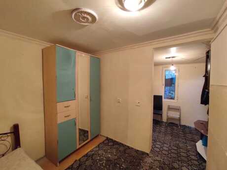 1 otaqlı köhnə tikili - Elmlər Akademiyası m. - 10 m²
