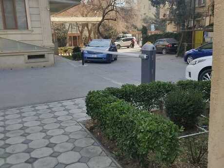 2 otaqlı yeni tikili - İnşaatçılar m. - 52 m²