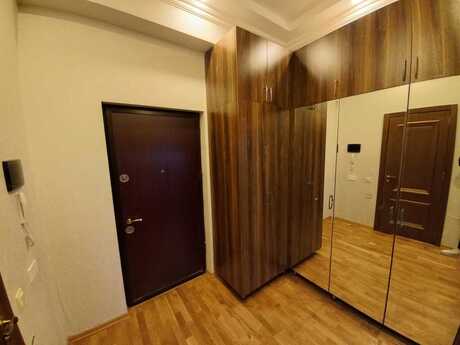 2 otaqlı yeni tikili - İnşaatçılar m. - 52 m²