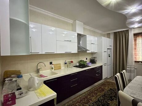 4 otaqlı yeni tikili - Nizami m. - 163 m²