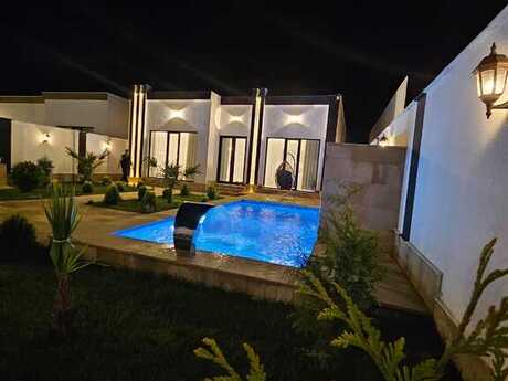 4 otaqlı həyət evi/bağ evi - Mərdəkan q. - 150 m²