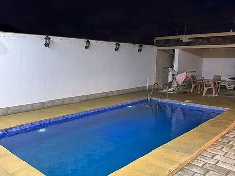 4 otaqlı həyət evi/bağ evi - Mərdəkan q. - 200 m²