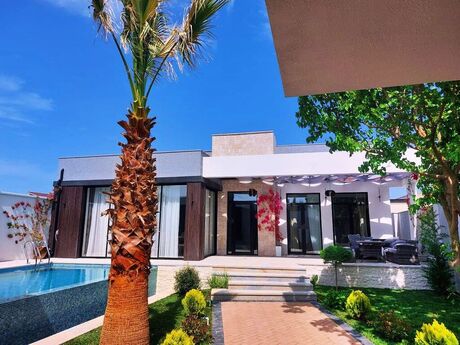 5 otaqlı həyət evi/bağ evi - Mərdəkan q. - 220 m²