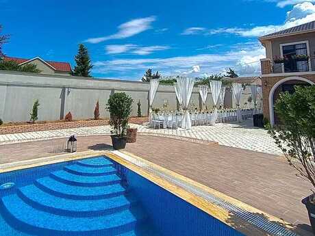 5 otaqlı həyət evi/bağ evi - Albalılıq q. - 210 m²