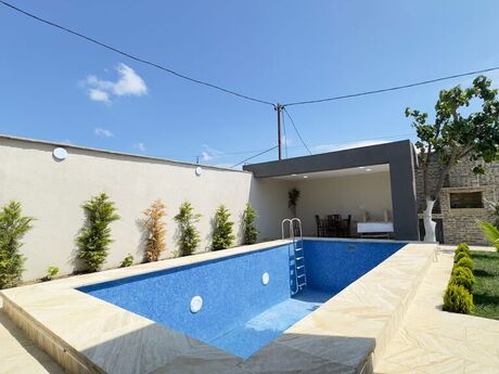 4 otaqlı həyət evi/bağ evi - Mərdəkan q. - 170 m²