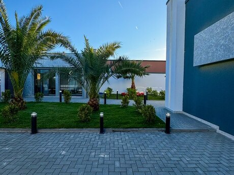 5 otaqlı həyət evi/bağ evi - Mərdəkan q. - 300 m²