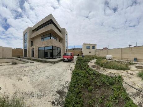 9-комн. дом/дача - пос. Новханы - 900 м²
