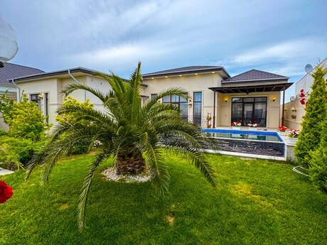 4 otaqlı həyət evi/bağ evi - Mərdəkan q. - 200 m²