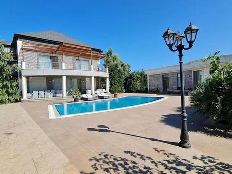 5 otaqlı həyət evi/bağ evi - Bilgəh q. - 400 m²