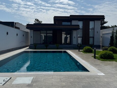 5 otaqlı həyət evi/bağ evi - Buzovna q. - 210 m²