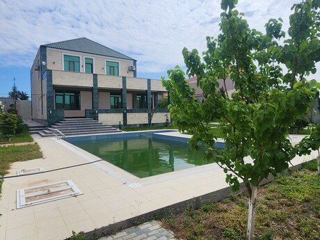 6 otaqlı həyət evi/bağ evi - Novxanı q. - 350 m²